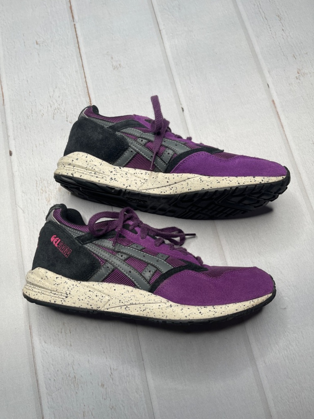 ASICS Gel Saga Mens 8 Shoes Sneakers Purple Black Suede Lace Up Comfort Classic